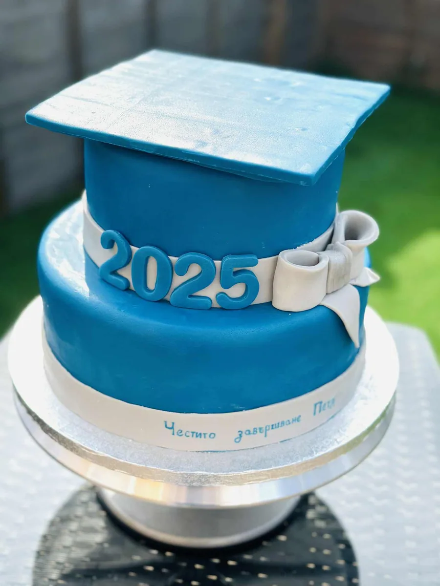 Blue Graduation Homemade Crème Cake